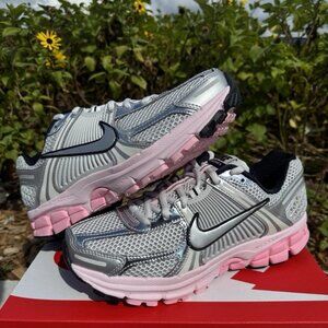 👟 Nike Air Zoom Vomero 5 “Photon Dust Pink Foam”